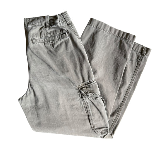 Y2K Old Navy Cargo Pants (32)